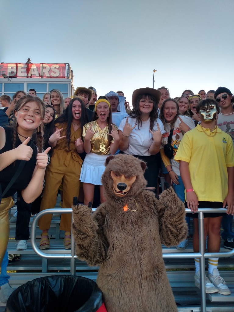 Students at the Golden Spike game
